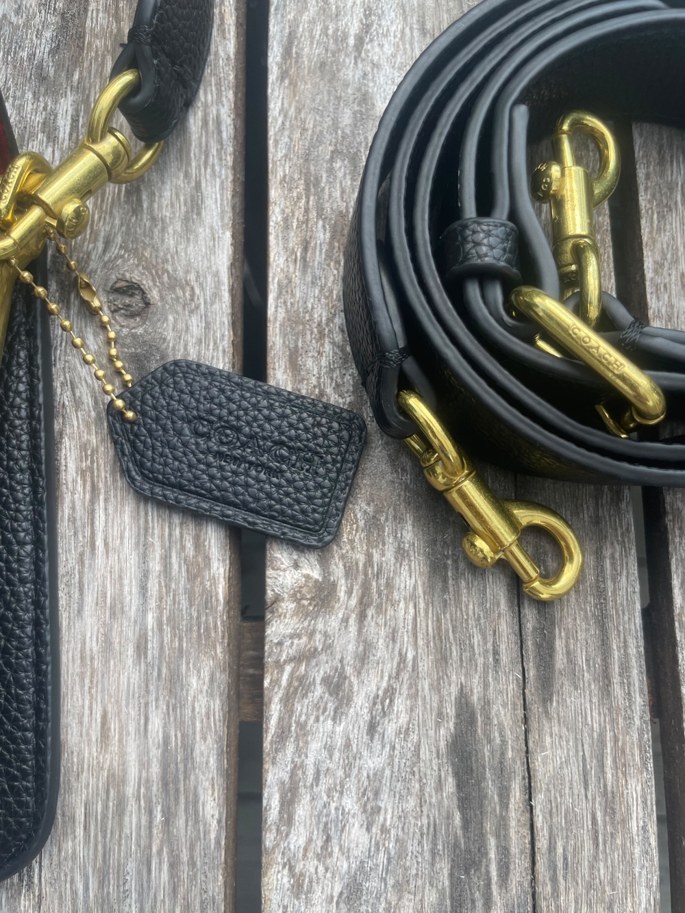 Coach Black Leather Shoulder Bag with Gold Hardware - Picture 5 of 7
